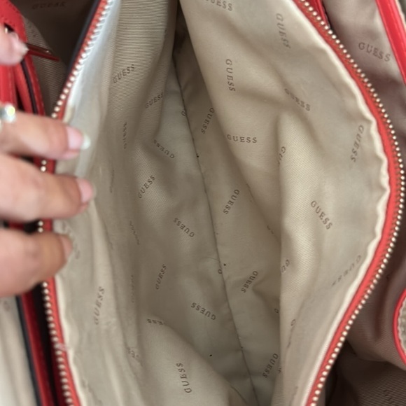 Guess Tangey girlfriend shoulder purse - Picture 7 of 13